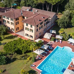 *** Hotel Cavalieri Del Mare Italy