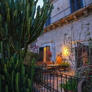 L'orangerie Di Cartia Giovanni Bed & Breakfast